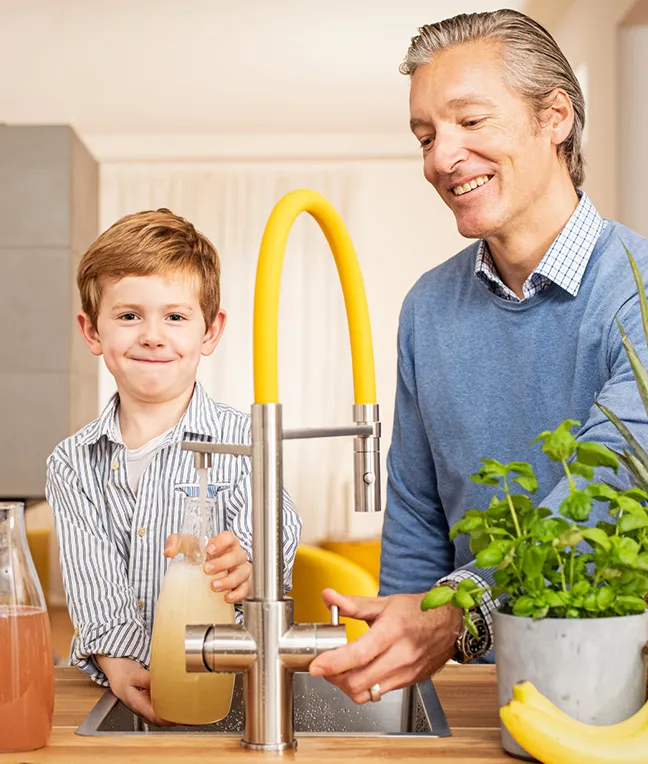 Wasserspender für zuhause, was beachten, wasserhahn mit kohlensäure, living water